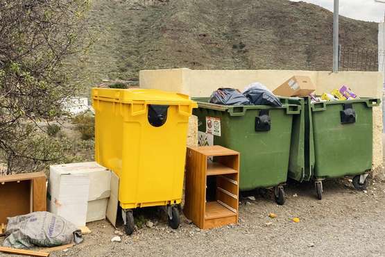  Malestar vecinal en Valsequillo por la acumulación de residuos en las calles/TA.